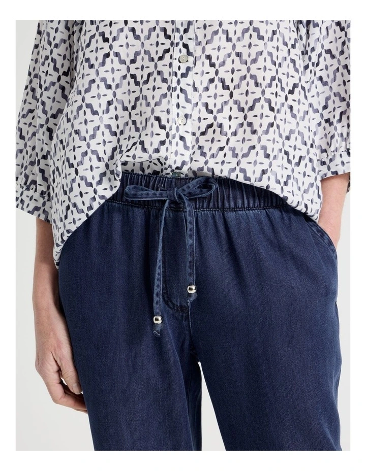 Elastic Waist Tapered Light Weight Denim Pant In Dark Wash image 5