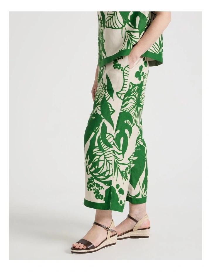 Petites Wide Leg Crop Linen Blend Pant With Solid Contrasts in Neutral/Leaf Green Print image 2