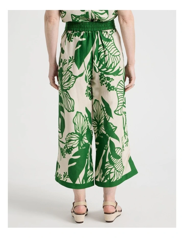 Petites Wide Leg Crop Linen Blend Pant With Solid Contrasts in Neutral/Leaf Green Print image 6