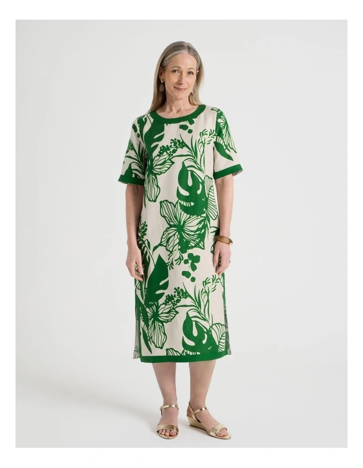 Short Sleeve Solid Trim Dress with Side Splits in Neutral and Leaf Green image 3