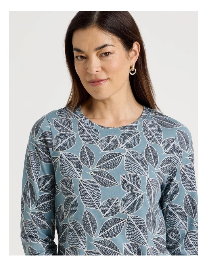 Long Sleeve Wardrobe Staple Tee in Smoke Blue Leaf Print image 4