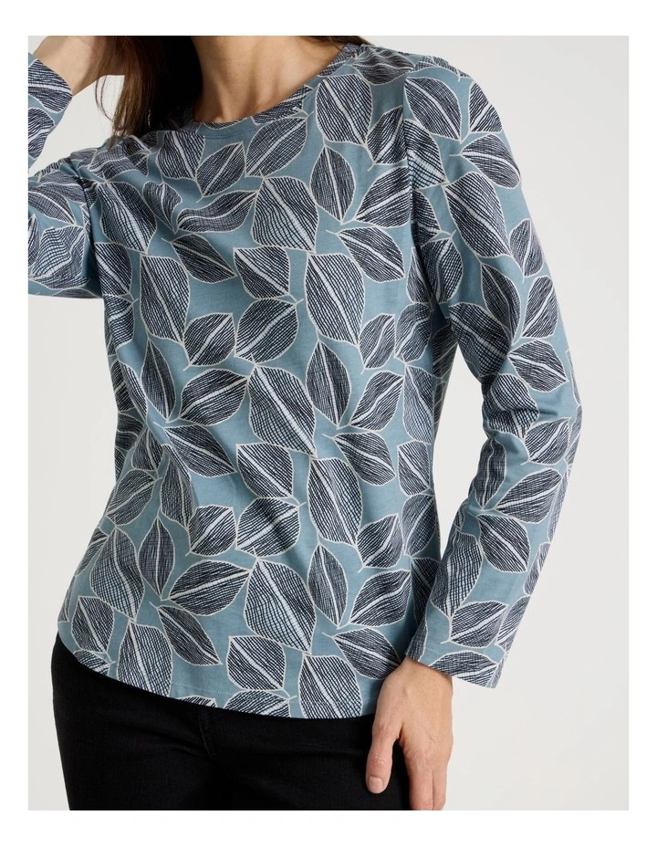 Long Sleeve Wardrobe Staple Tee in Smoke Blue Leaf Print image 5