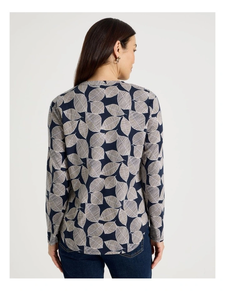 Long Sleeve Wardrobe Staple Tee in Navy Leaf Print image 6