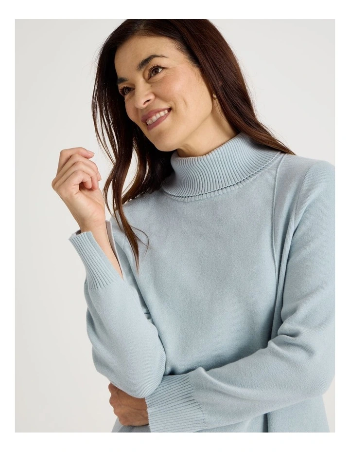 Asymmetrical Hem Jumper in Fog image 4