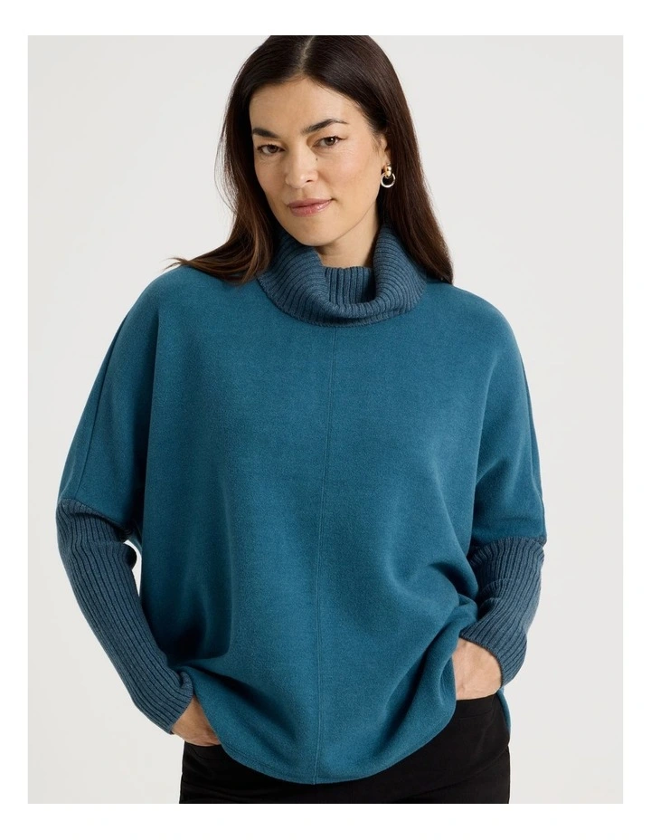 Rib Sleeve Circle Sweat in Teal Marle image 2