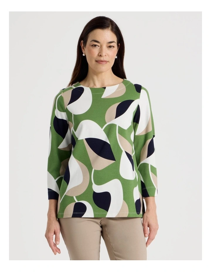 3/4 Sleeve Tee With Side Splits in Olive/Navy/Ivory/Neutral Abstract Print image 2