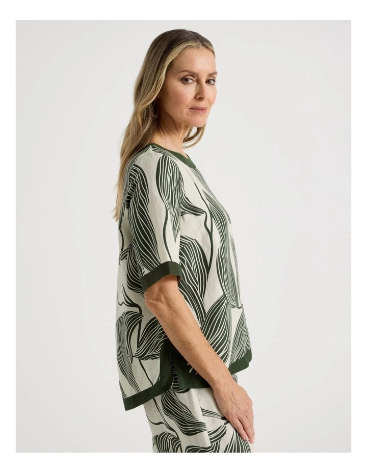 Short Sleeve Top With Solid Contrasts in Neutral/Olive Print image 5
