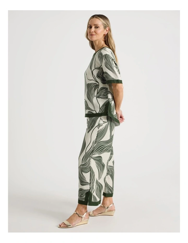 Short Sleeve Top With Solid Contrasts in Neutral/Olive Print image 7