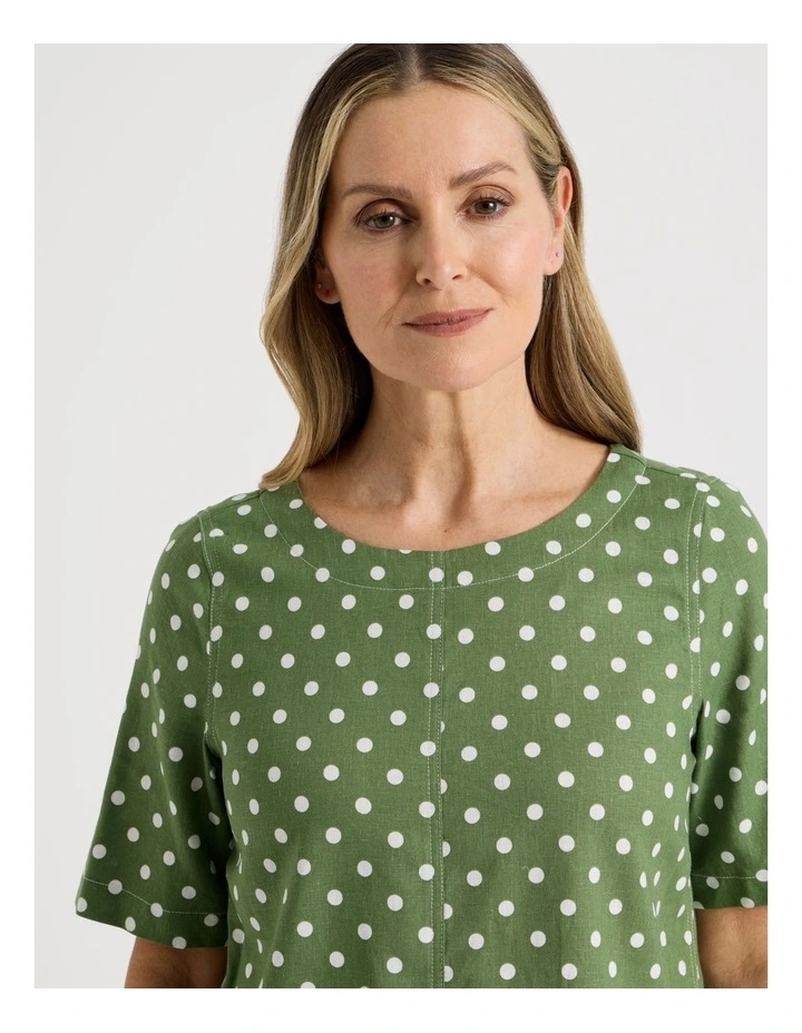 Short Sleeve Top With CF Seam & Curved Hem in Green/White Spot image 3