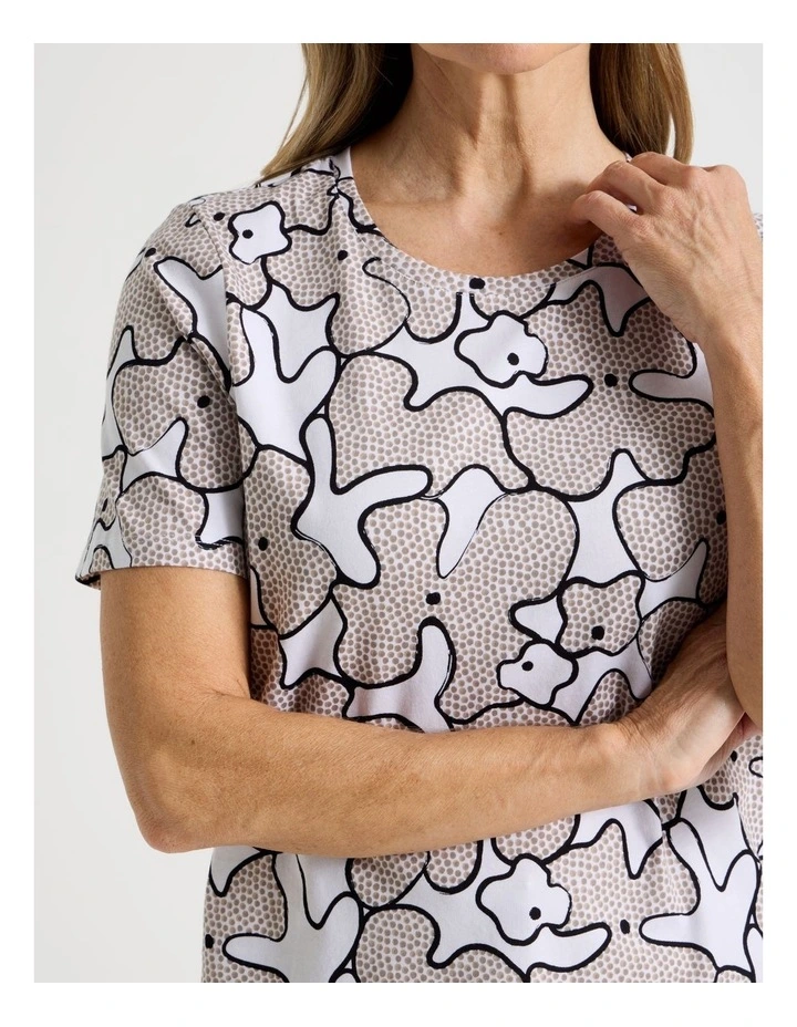 Wardrobe Staple Short Sleeve Tee in White/Neutral Spot Abstract Floral image 7