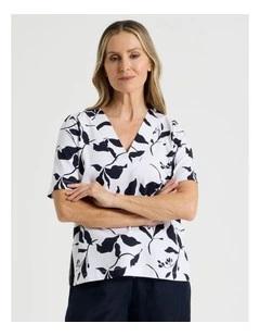 Short Sleeve V Neck Ponte Tee in Navy/Ivory Leaf Print