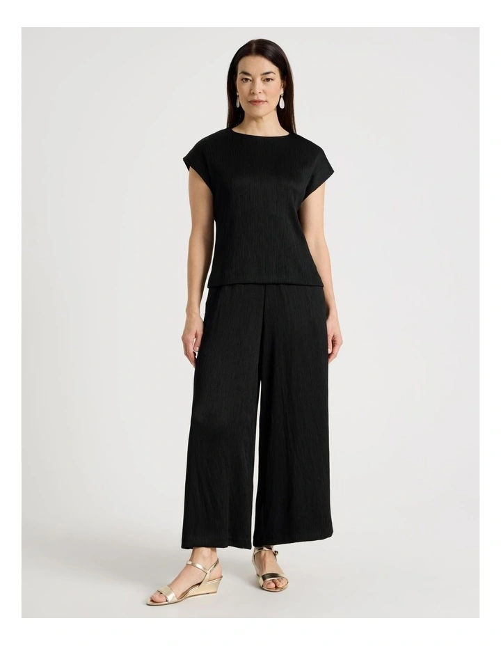Sleeveless Plisse Top in Black image 6