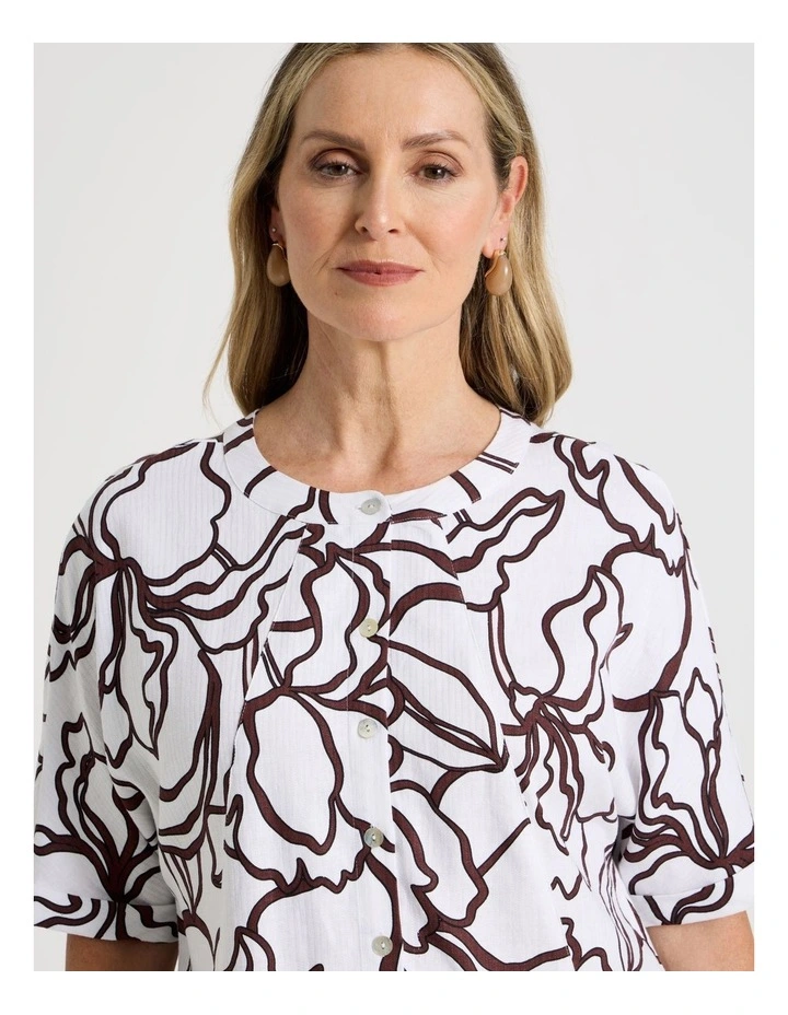 Spliced Front, Pleat Back Stand Neck Shirt in White, Brown and Black Enlarged Floral Print image 3