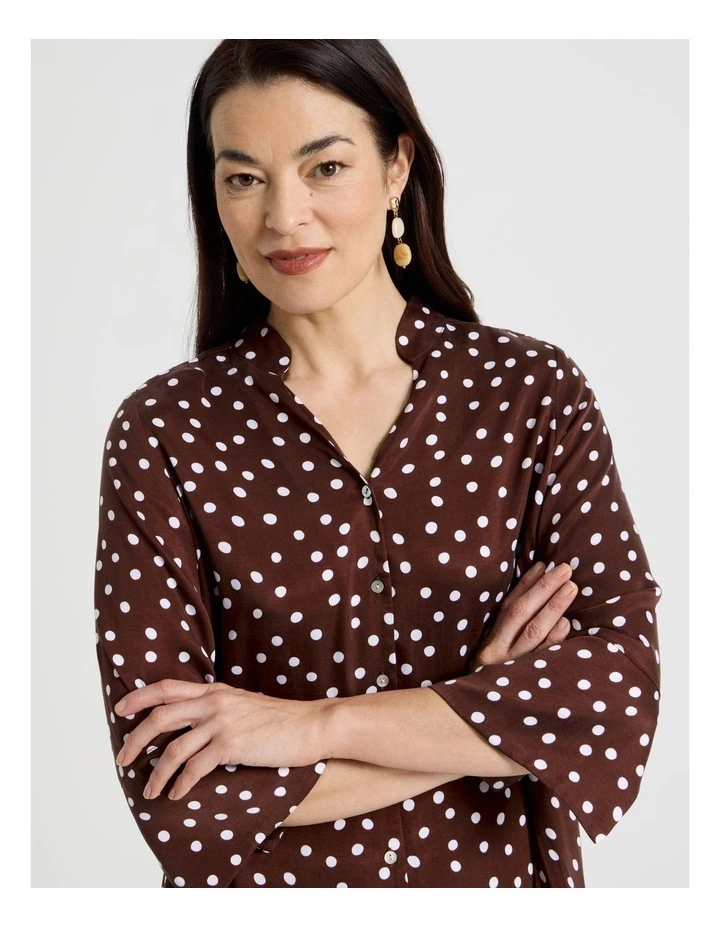 3/4 Sleeve Shirt With Curved Hem & Splits in Brown/White Spot Print image 5