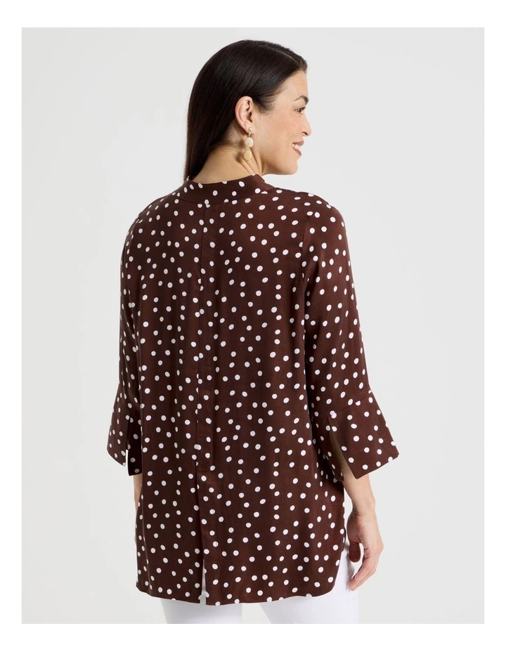 3/4 Sleeve Shirt With Curved Hem & Splits in Brown/White Spot Print image 6