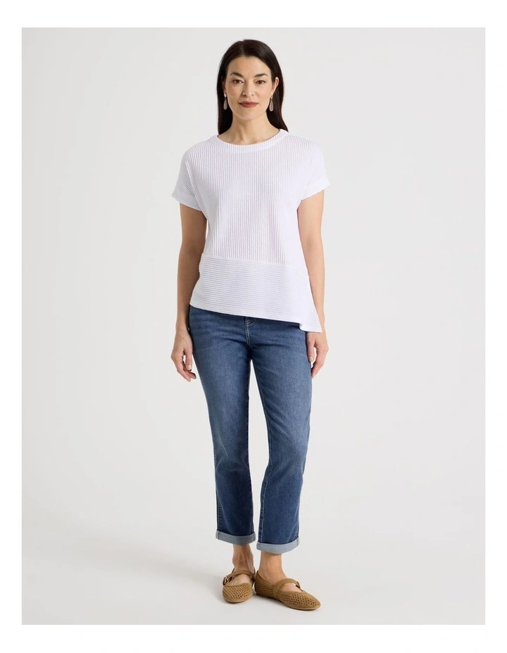 Asymmetrical Hem Short Sleeve Tee in Ivory image 4
