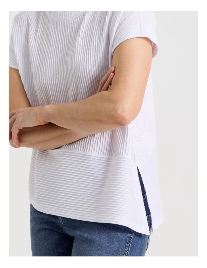 Asymmetrical Hem Short Sleeve Tee in Ivory image 5