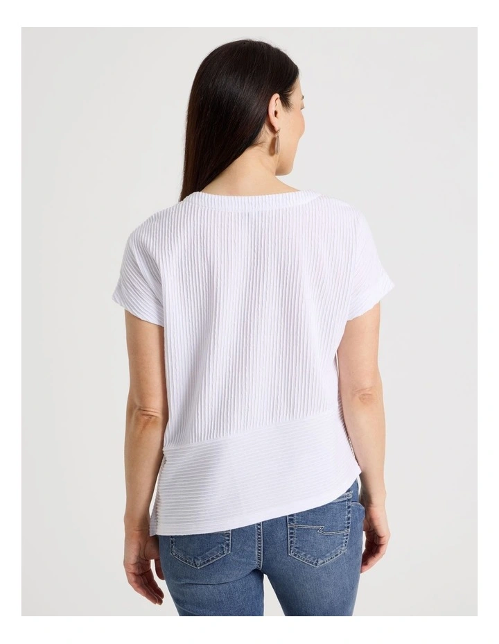 Asymmetrical Hem Short Sleeve Tee in Ivory image 6