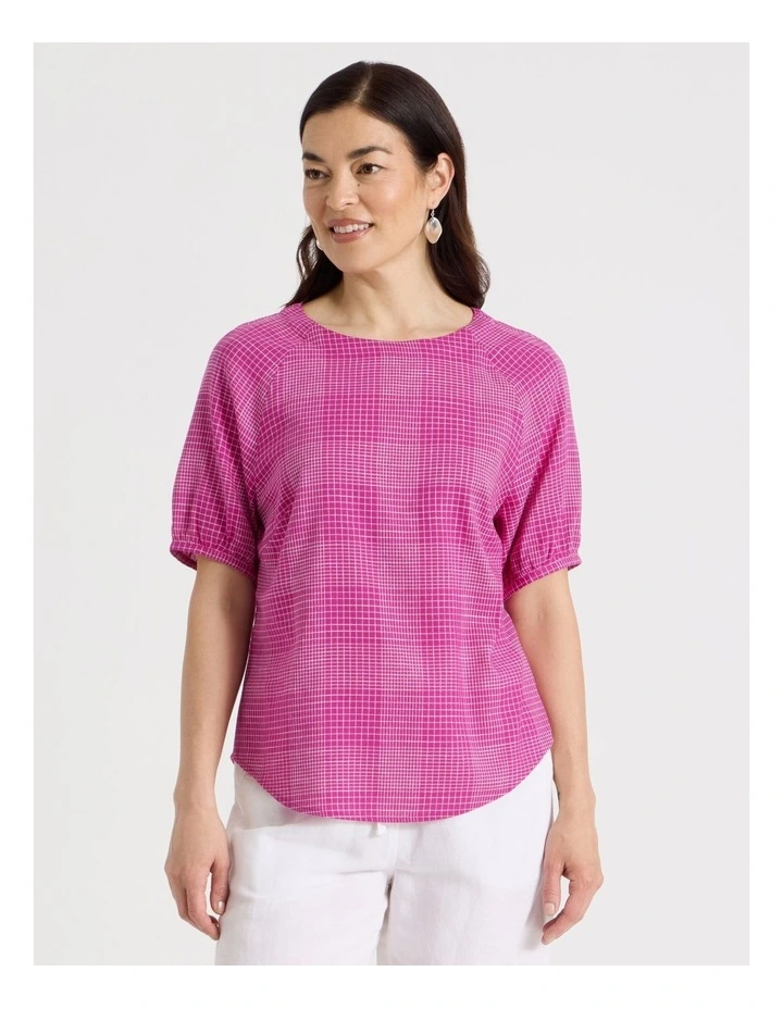 Short Raglan Sleeve Top With Curved Hem in Hot Pink/White Check image 5