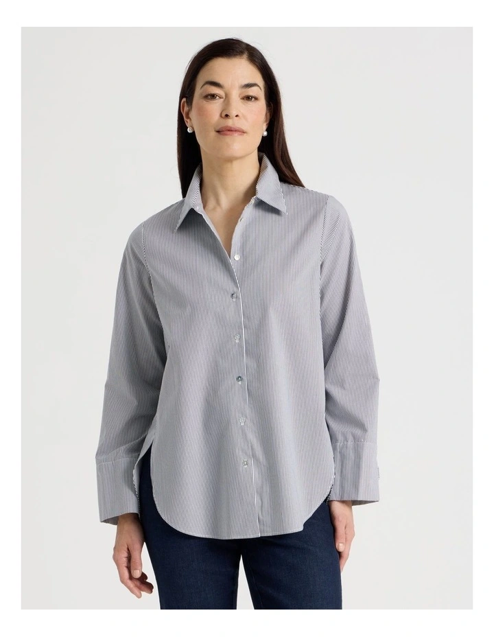 Stand Collar Long Sleeve Shirt With Forward Seams in Navy/White image 4