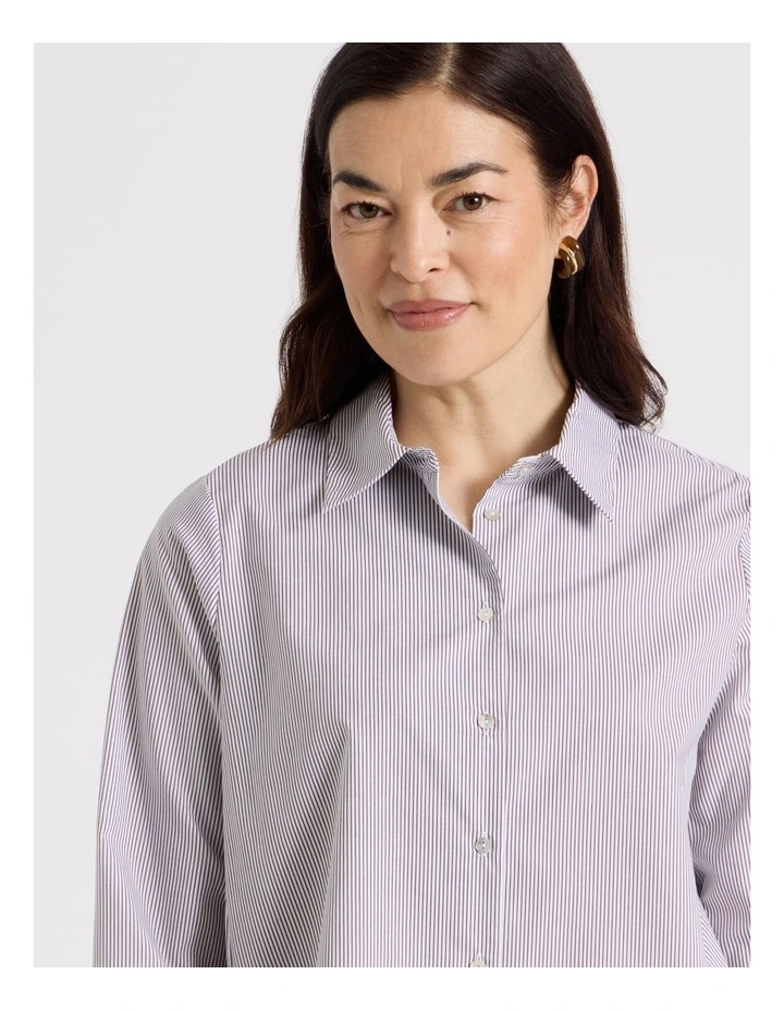 Long Sleeve Button Up Shirt With Forward Seams in Chocolate/White image 3