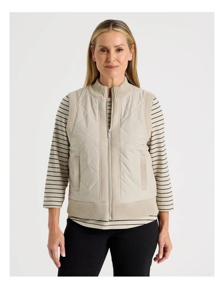 Quilted Vest With Chunky Ribs in Stone image 2