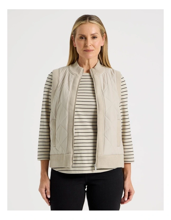 Quilted Vest With Chunky Ribs in Stone image 5