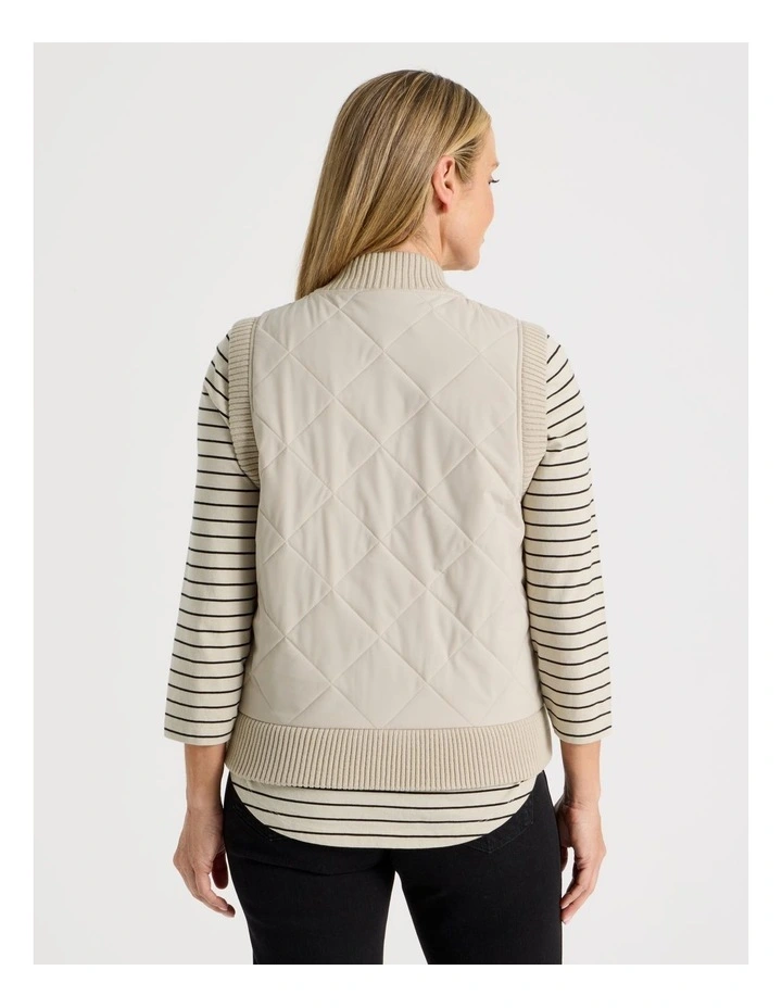 Quilted Vest With Chunky Ribs in Stone image 7
