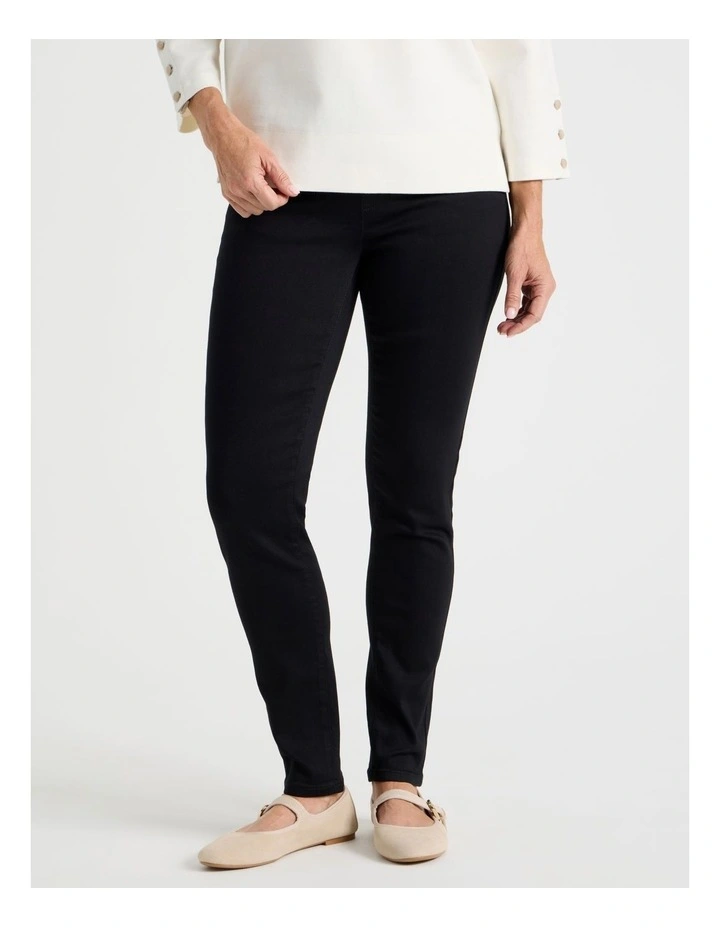Wardrobe Staple Jegging In Black image 2