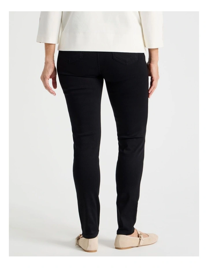 Wardrobe Staple Jegging In Black image 5