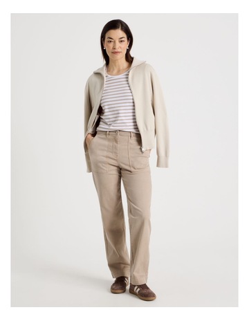 Neutral colour