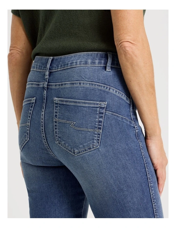 Wardrobe Staple Crop Jean in Light Indigo image 7