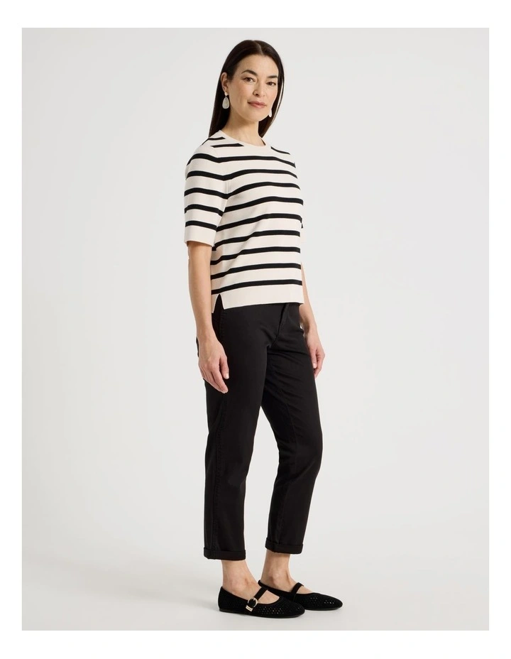 Wardrobe Staple Crop Jean in Black image 3