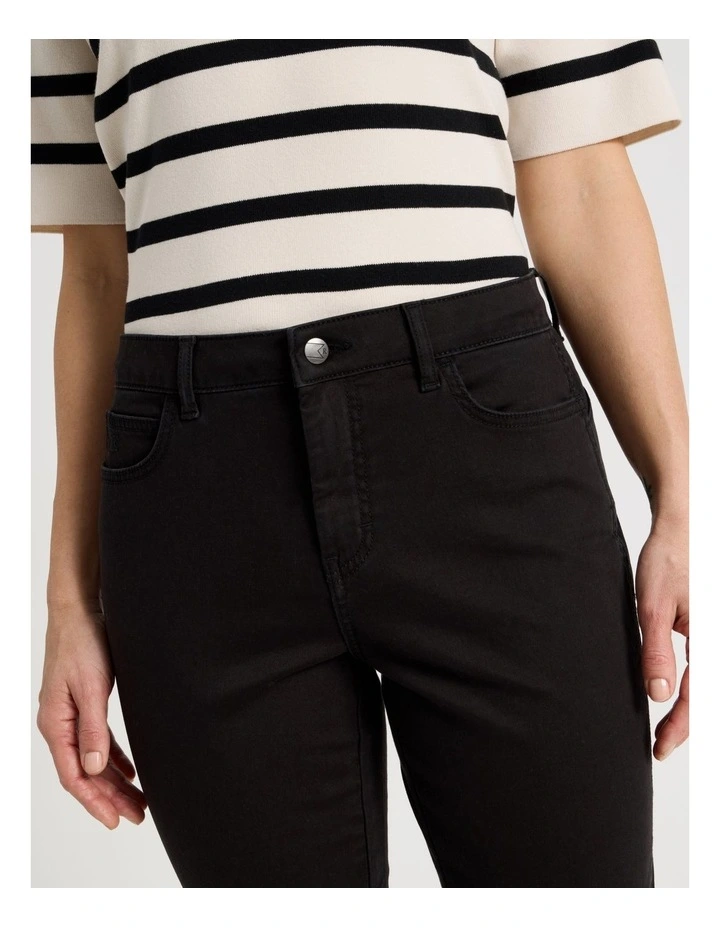 Wardrobe Staple Crop Jean in Black image 4