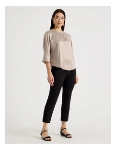 Wardrobe Staple Stretch Crop Pant in Black