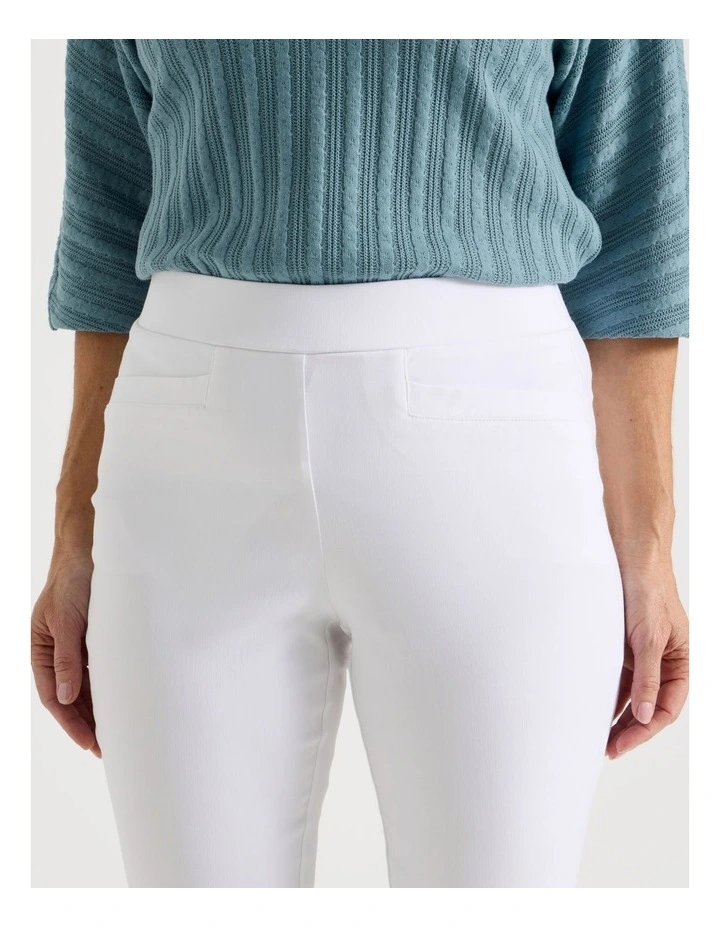Wardrobe Staple Stretch Crop Pant in White image 4