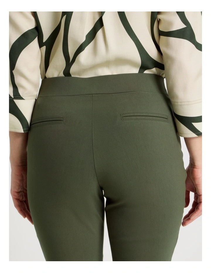 Wardrobe Staple Stretch Crop Pant in Khaki image 7