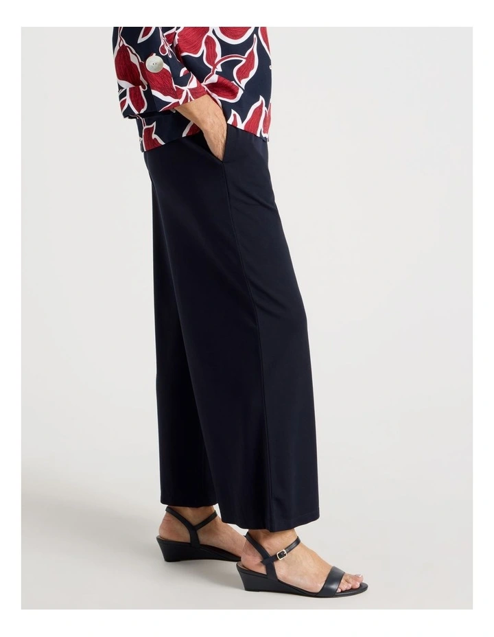 Elastic Waist Crop Travel Knit Pant in Navy image 4