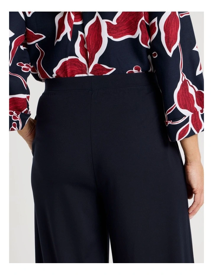Elastic Waist Crop Travel Knit Pant in Navy image 7