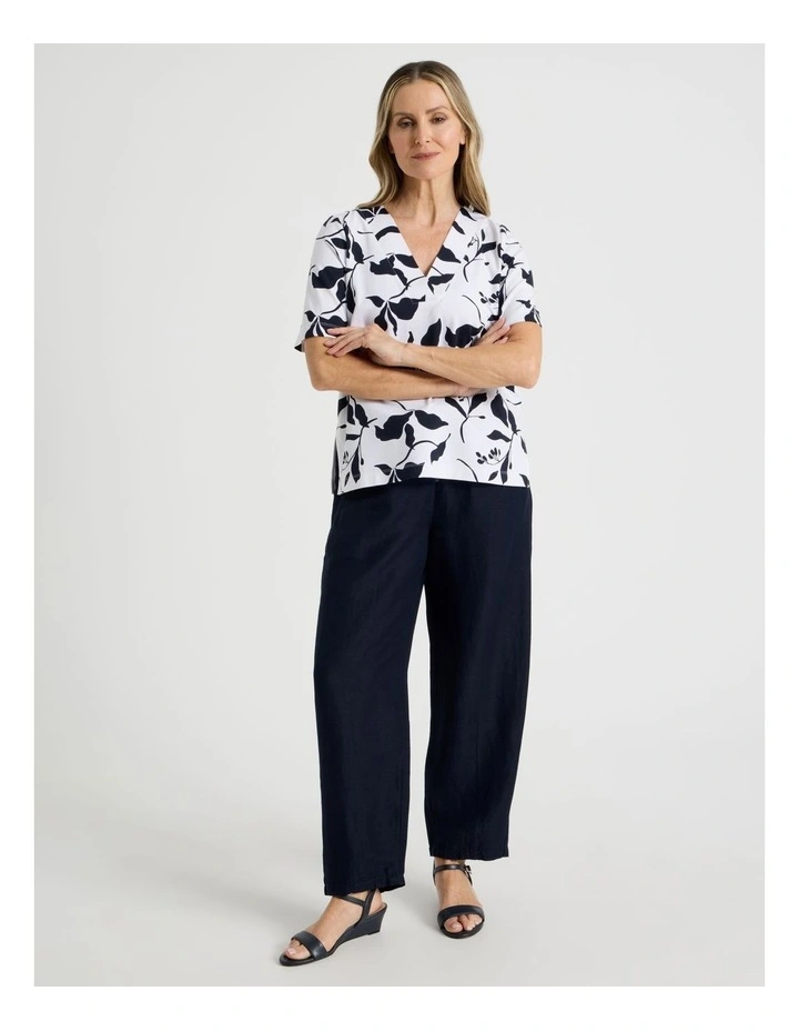 Elastic Waist Linen Blend Pant in Navy image 3