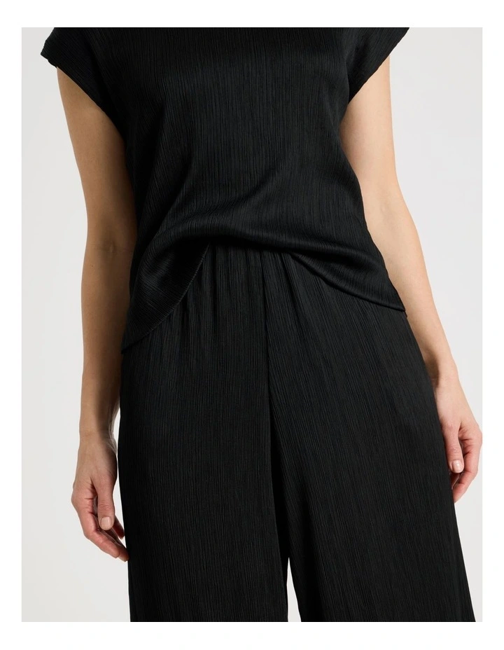 Elastic Waist Full Length Plisse Pant in Black image 5