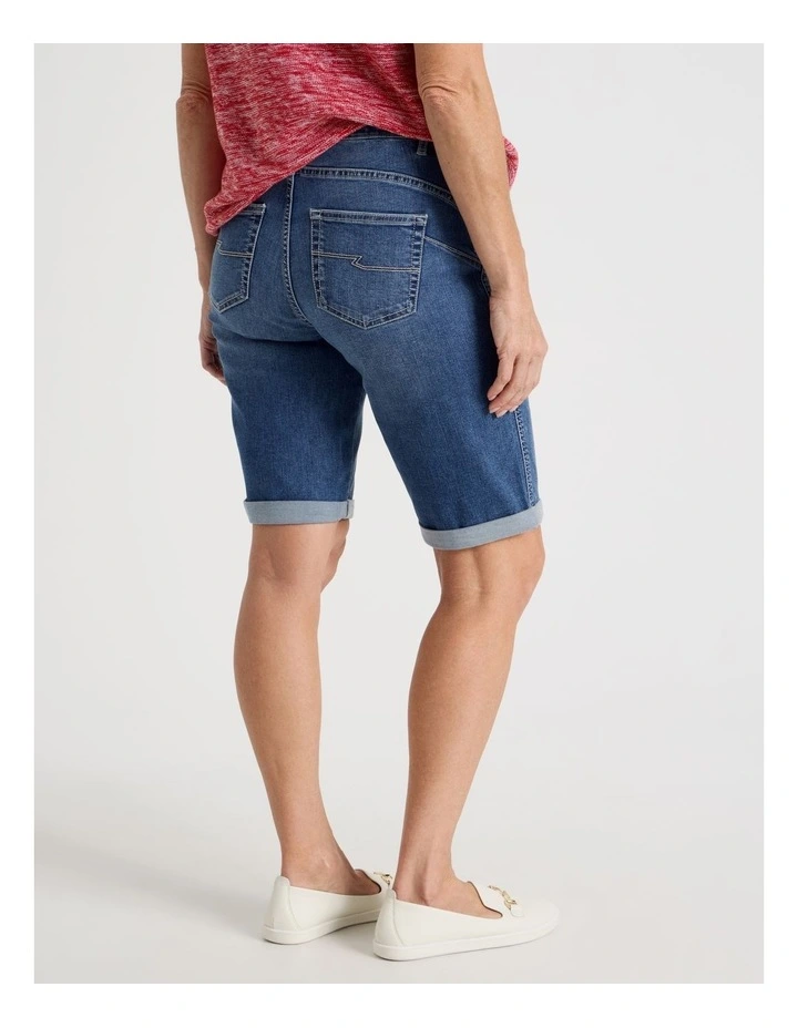 5 Pocket Stretch Denim Short in Light Indigo image 6