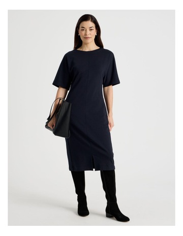 Navy colour