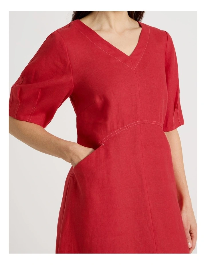 V Neck Pleat Sleeve Dress With Shaped Bodice In Red image 4
