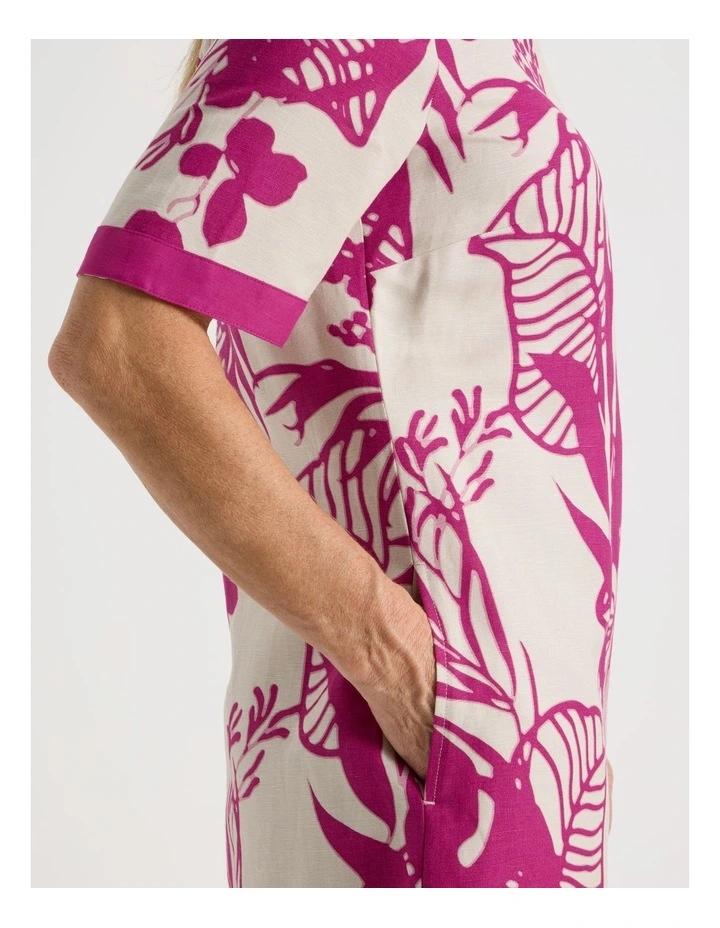 Short Sleeve Solid Trim Dress with Side Splits in Neutral and Hot Pink Print image 7