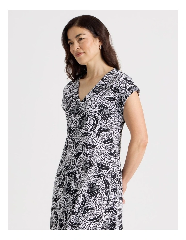 Extended Short Sleeve Knit Dress With Flared Skirt in Black/White Floral image 2