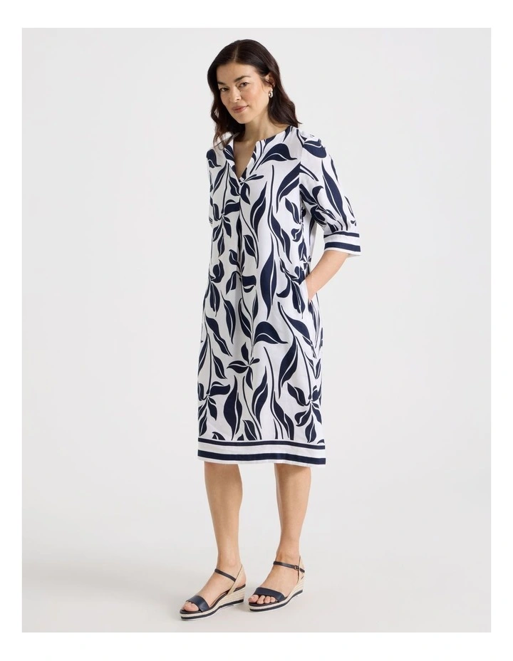 Notch Neck Short Sleeve Dress With Stripe Trim in White/Navy Floral image 4