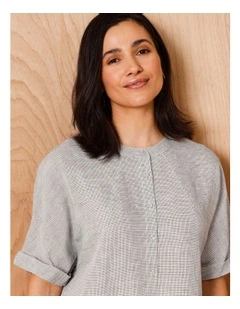 Spliced Short Sleeve Shirt In White/Navy Texture