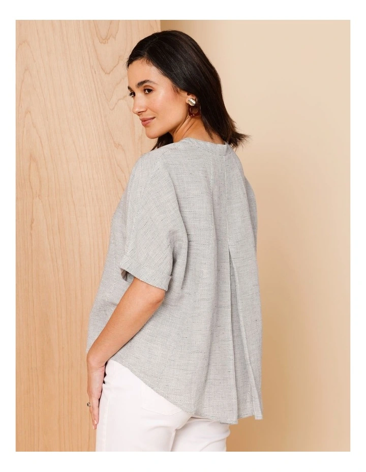 Spliced Short Sleeve Shirt In White/Navy Texture image 2