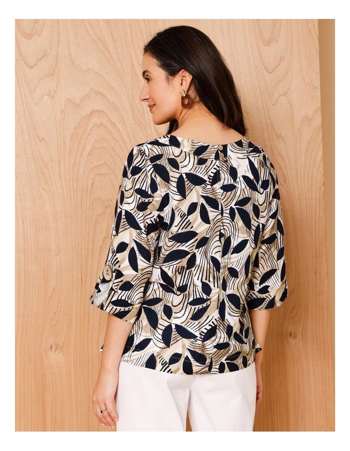 3/4 Sleeve Top With Cuff With Large Button In Neutral/ White/ Navy Abstract image 4